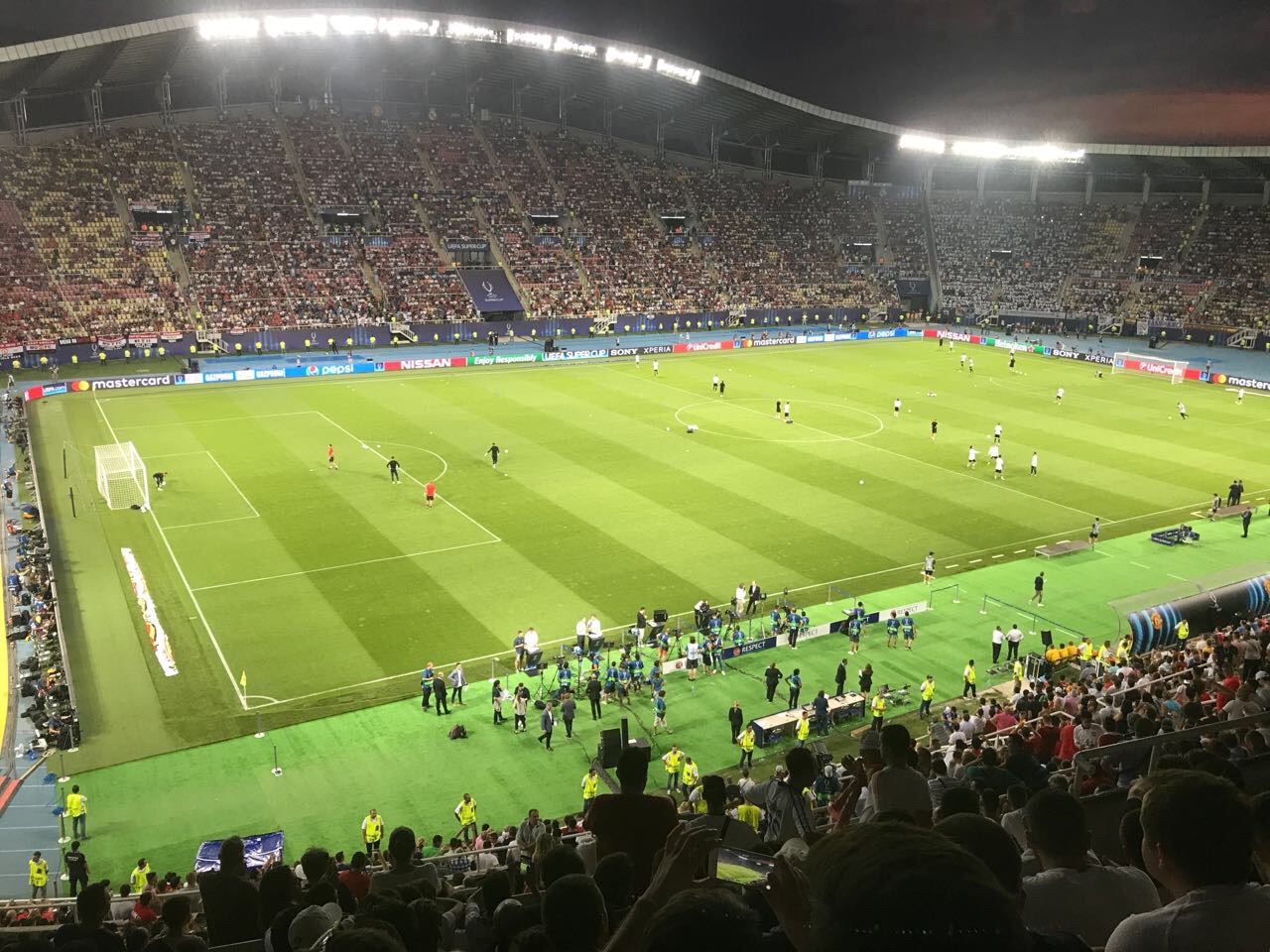 Спортско осветлување